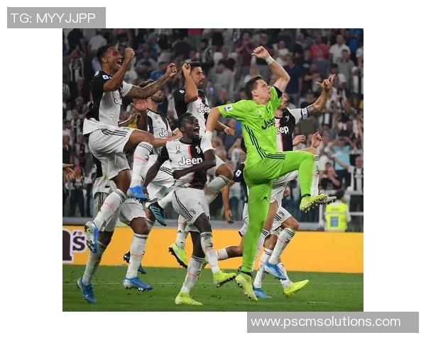 那不勒斯在足总杯中以3-0战胜尤文图斯补时进球引发全场狂欢